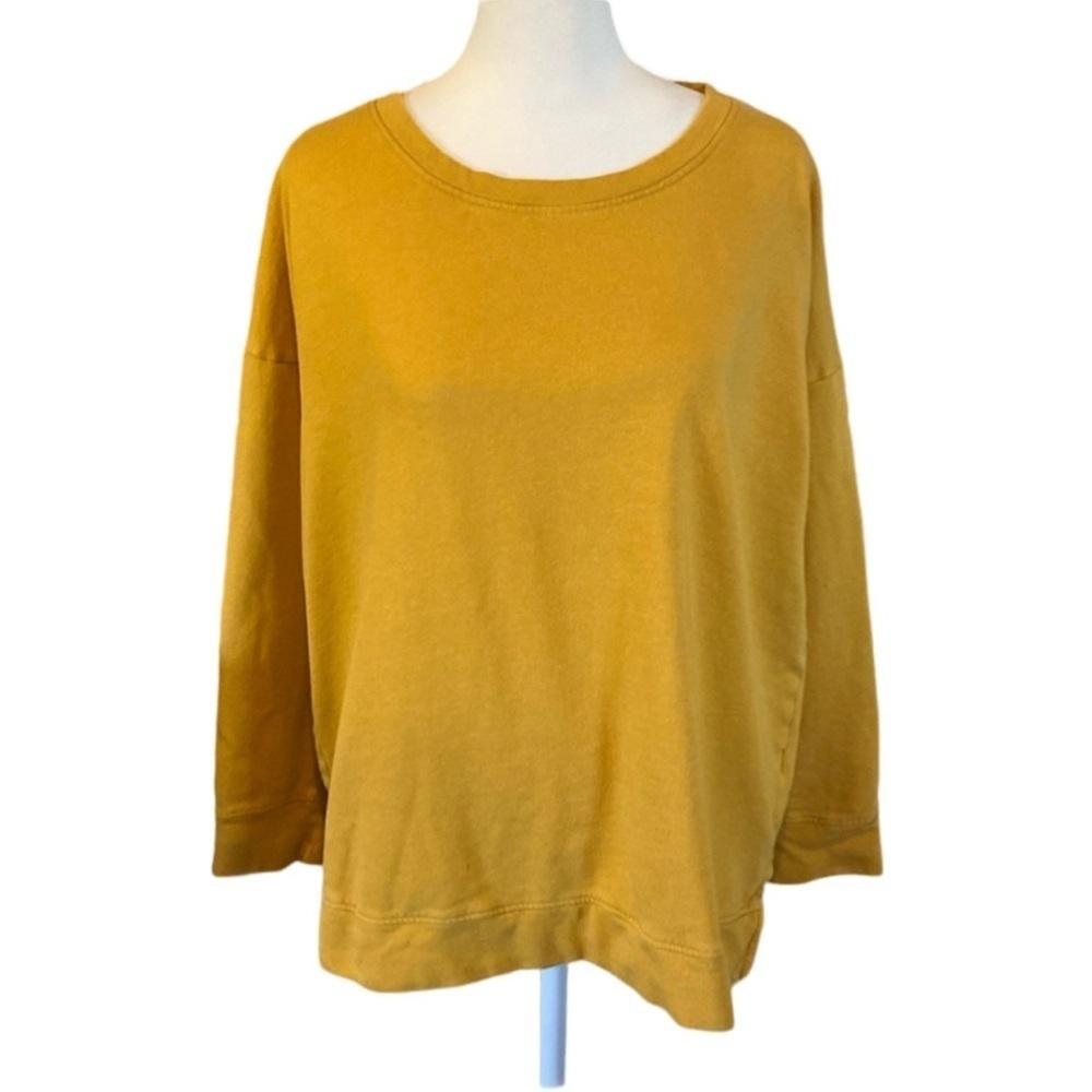 Terra & Sky long sleeve crew neck sweatshirt. Size 14 (0X). Mustard yellow.